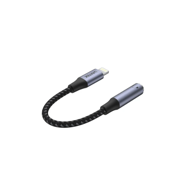 Unitek Lightning to 3.5mm Headset Jack Adapter